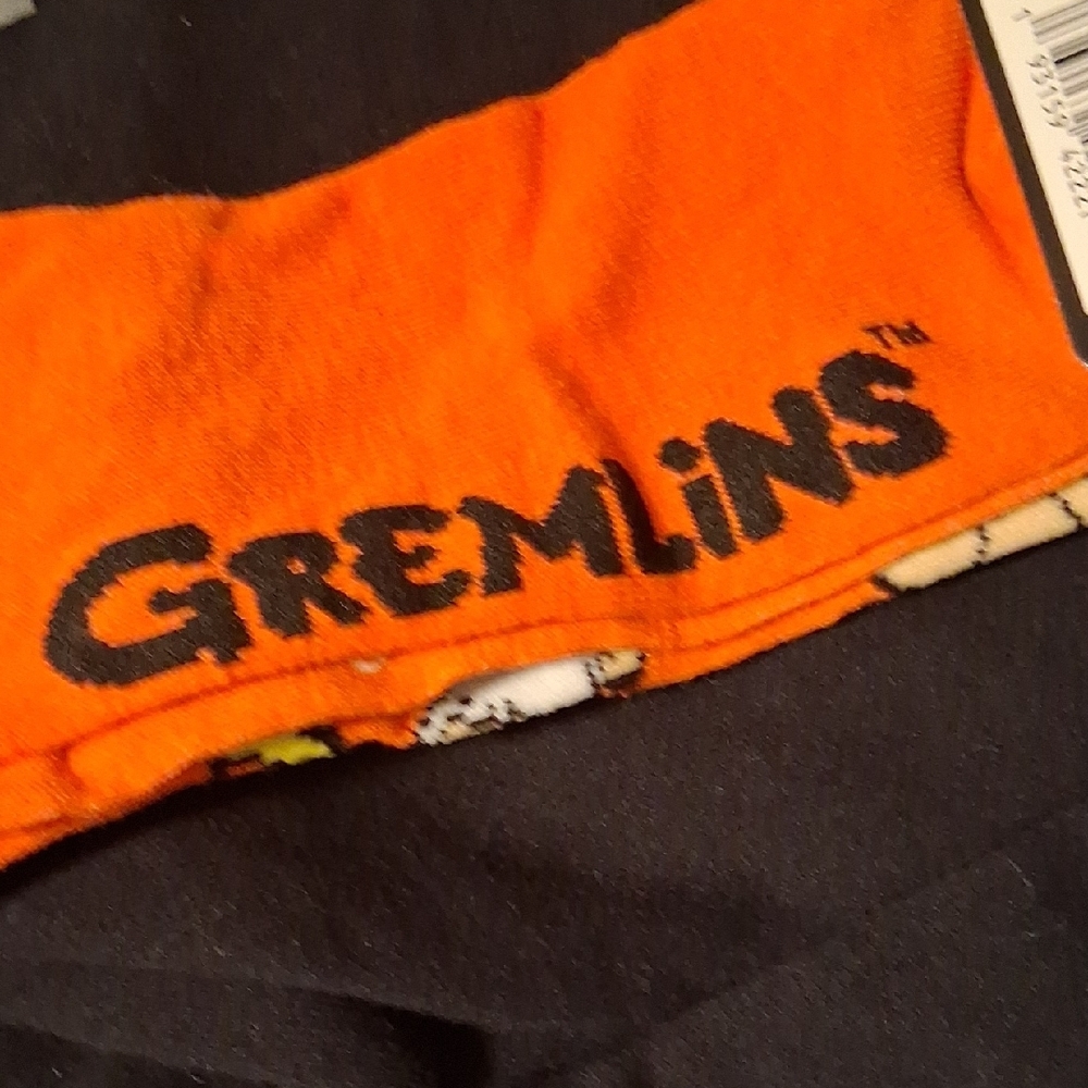 Gizmo Orange Socks with Candy Corn Design - Picture 3 of 5